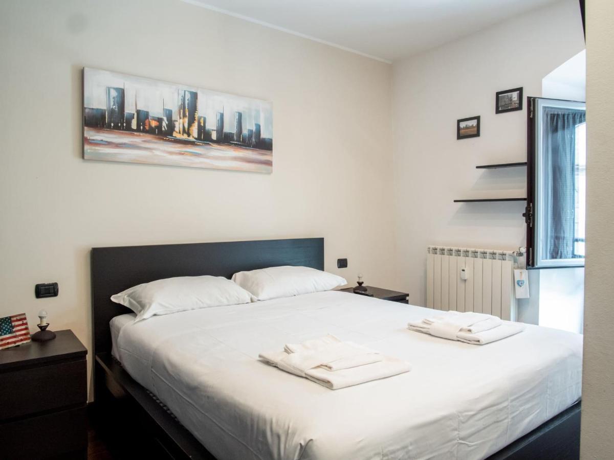 Modern Duomo Apartment Milán Exterior foto